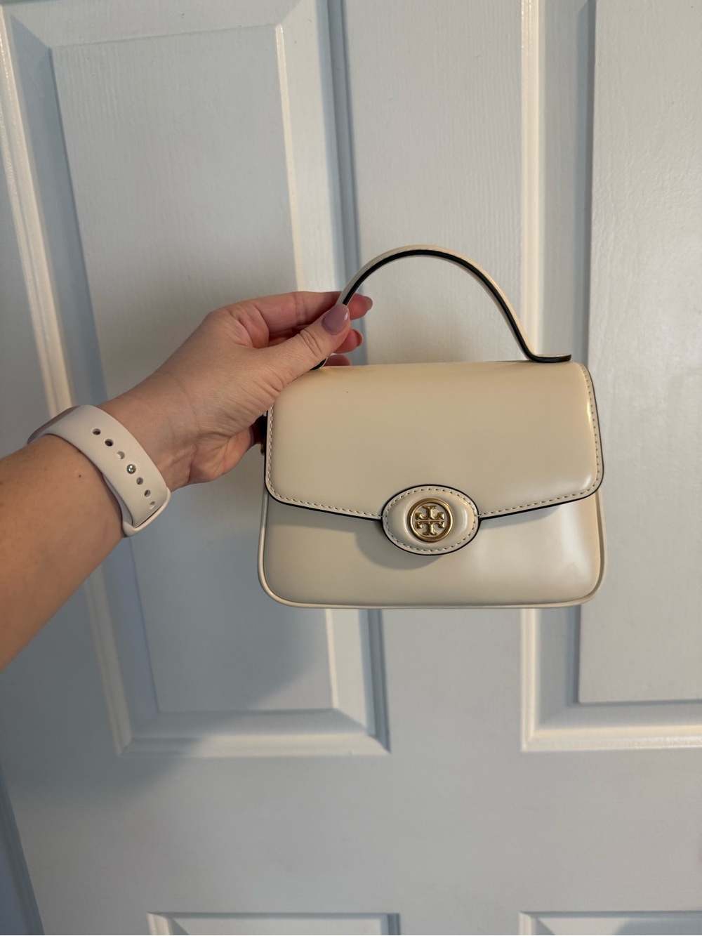 Tory Burch Cream Top-Handle Shoulder Bag with Gold-Tone Logo